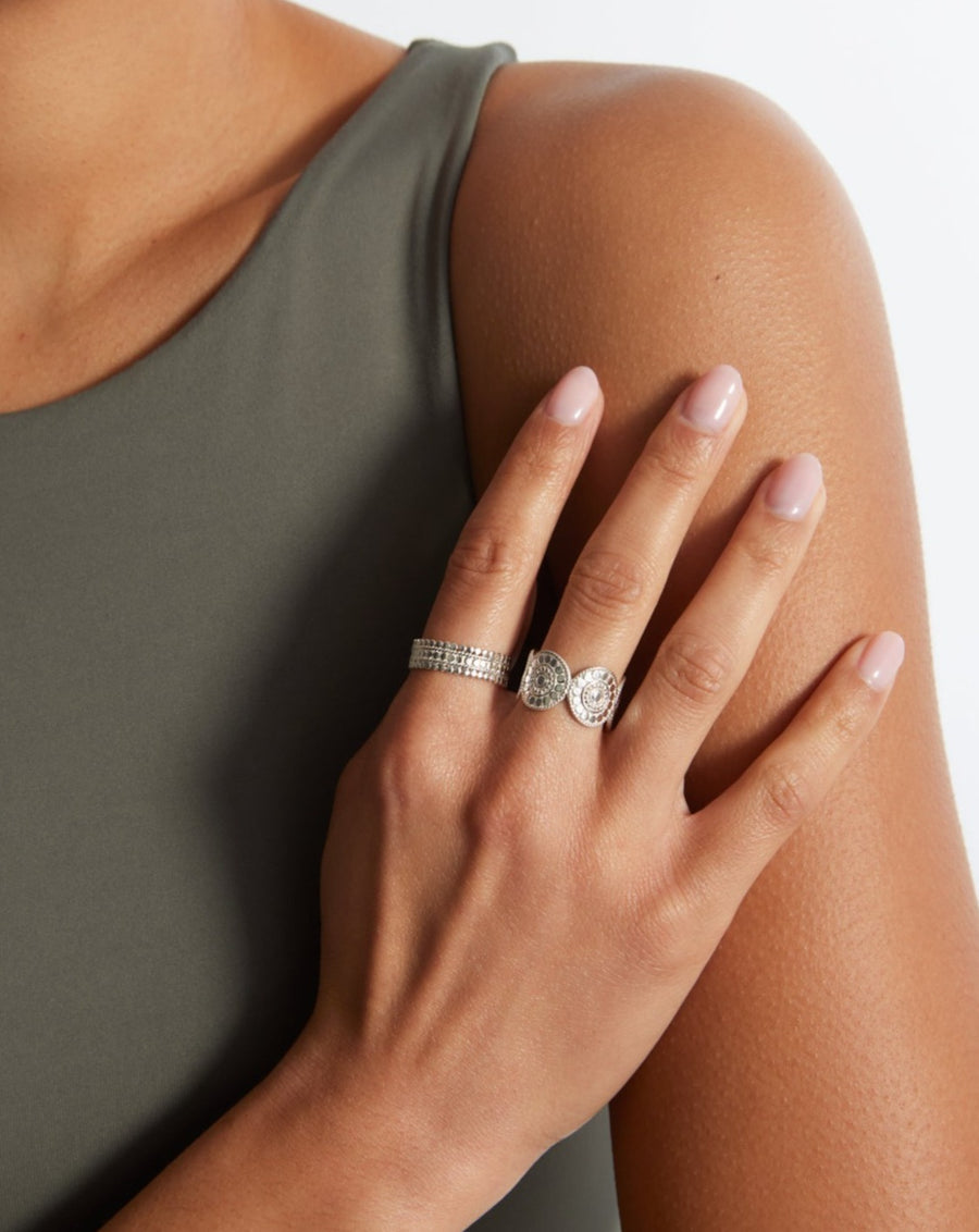 Contrast Dotted Multi-Disc Ring - Silver