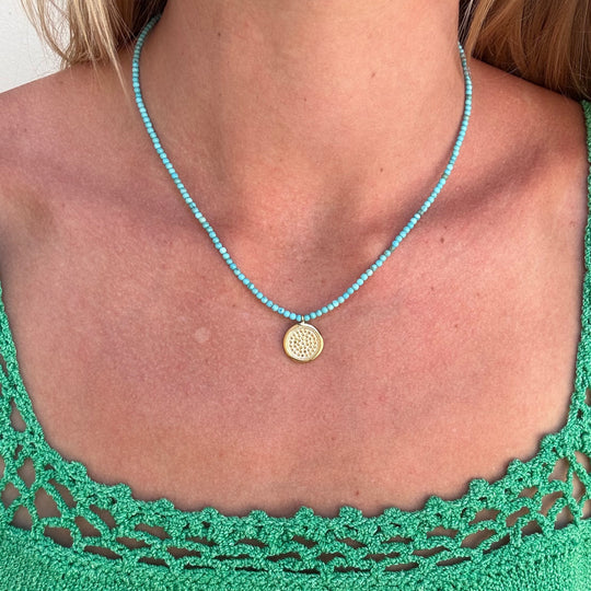 Turquoise Beaded & Gold Dotted Pendant Necklace I