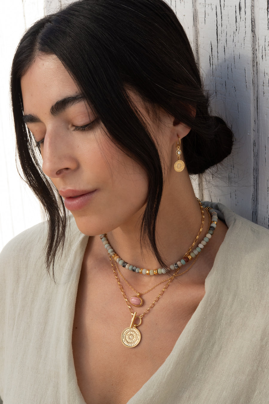 Contrast Dotted Circle Toggle Necklace Gold Handmade Jewelry Anna contrast-dotted-circle-toggle-necklace-gold-handmade-jewelry-anna