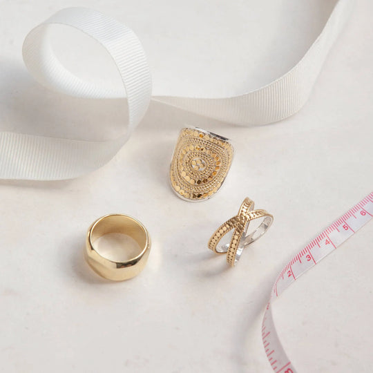 HOW TO FIND A RING SIZE